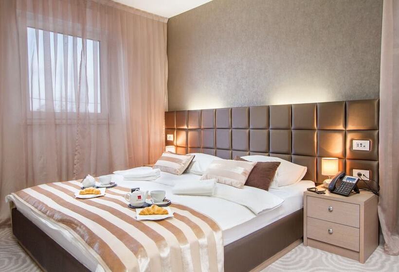 فندق Royal Airport