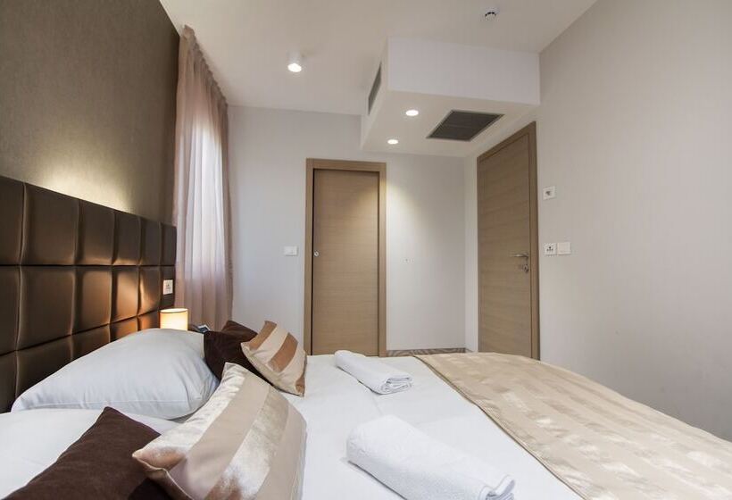 فندق Royal Airport