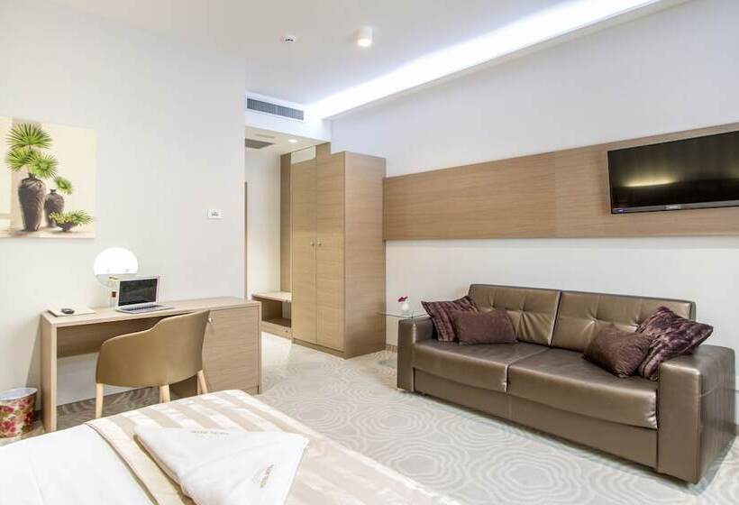 فندق Royal Airport