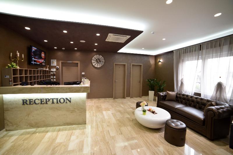 فندق Royal Airport