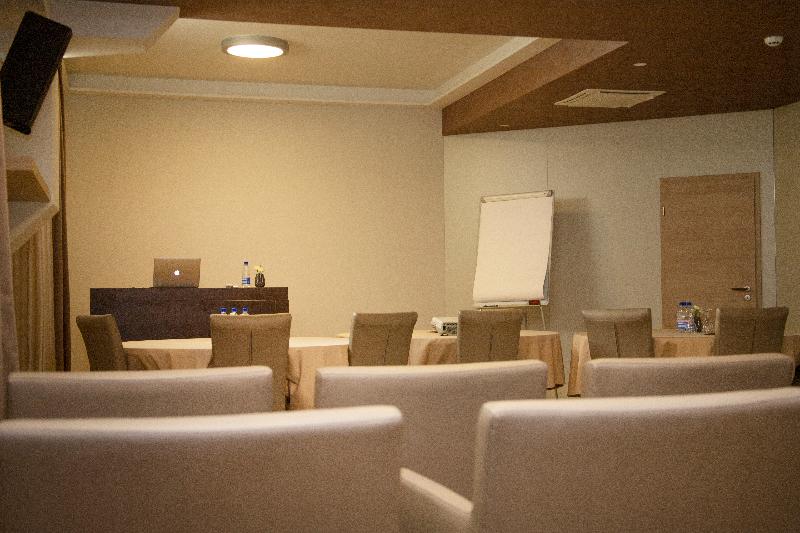 فندق Royal Airport