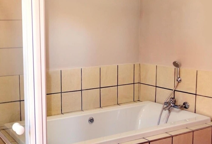 פנסיון Barnstormers Rest