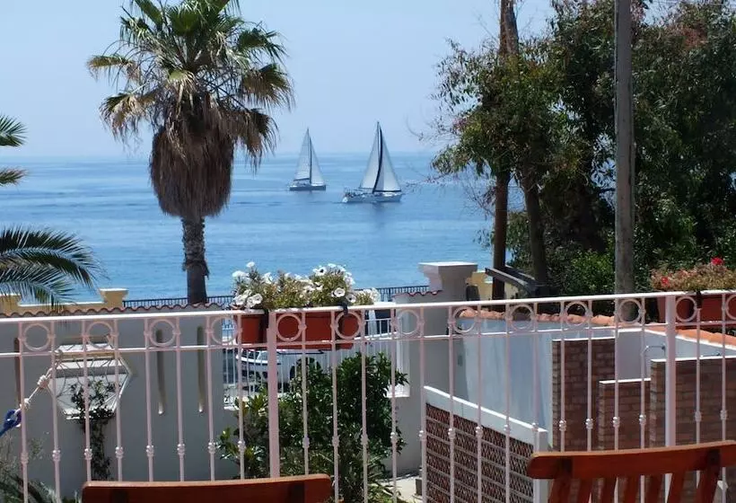 Majatalo B&b Villa Sul Mare