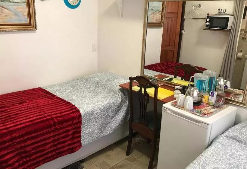 پانسیون Blue Crane Guest House Bloemfontein