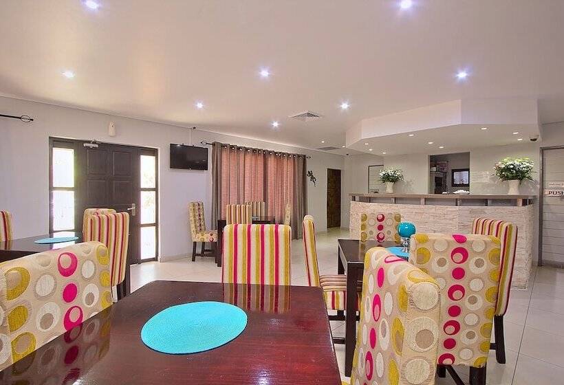 פנסיון Gecko Inn