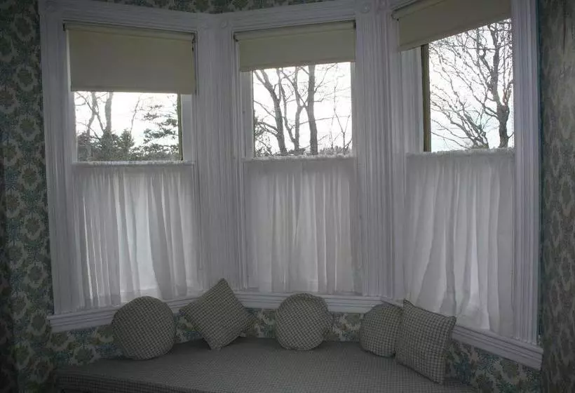 Sackville Bed And Breakfast