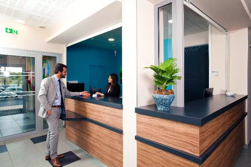 Séjours & Affaires Paris Bagneux