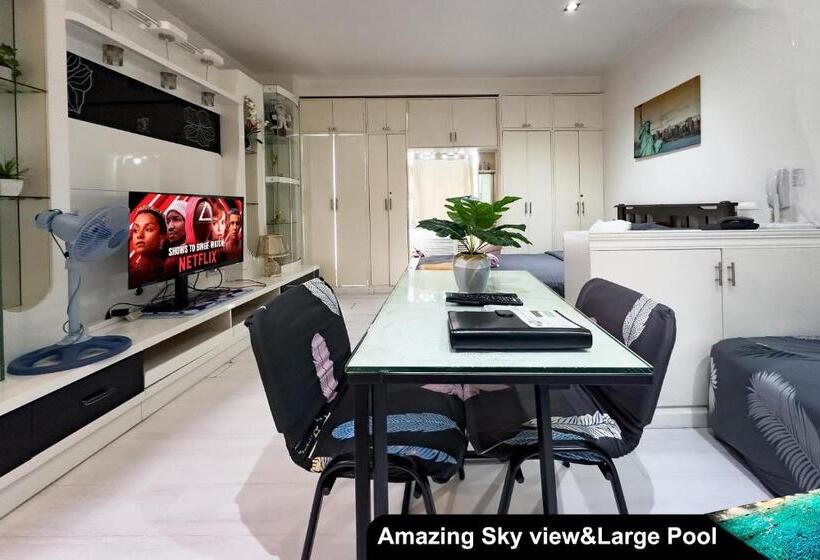 Siglo Suites @ The Gramercy Residences