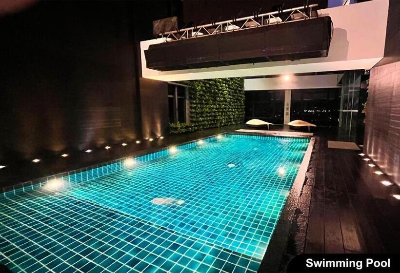 Siglo Suites @ The Gramercy Residences