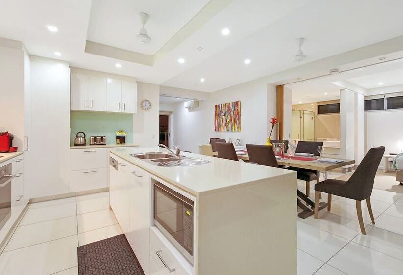 Beachlife Holiday Apartments