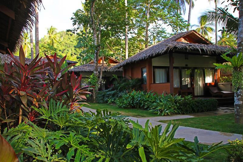 住宿加早餐 Last Frontier Beach Resort Adults Only