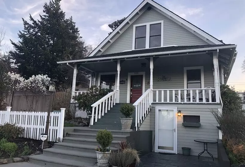 ベッドアンドブレックファースト R&r Guesthouse