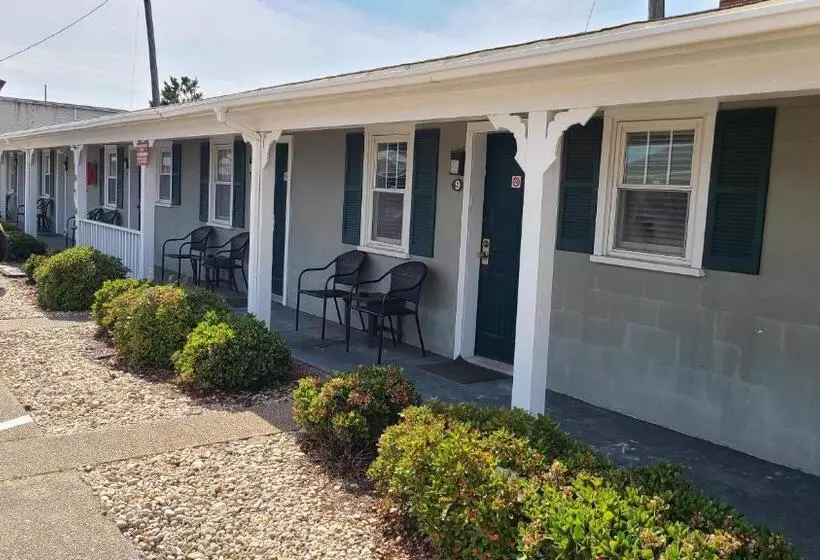 Driftin Sands Motel