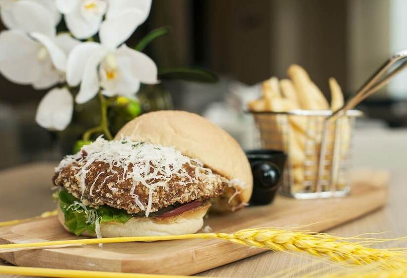 Cm Service Apartment Tianjin