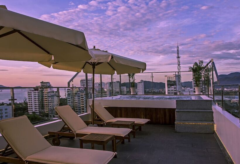 هتل Aroma Nha Trang Boutique