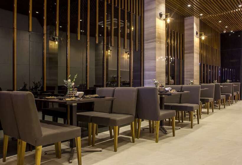 هتل Aroma Nha Trang Boutique