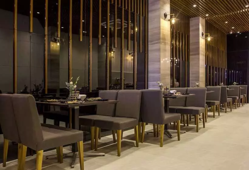 هتل Aroma Nha Trang Boutique