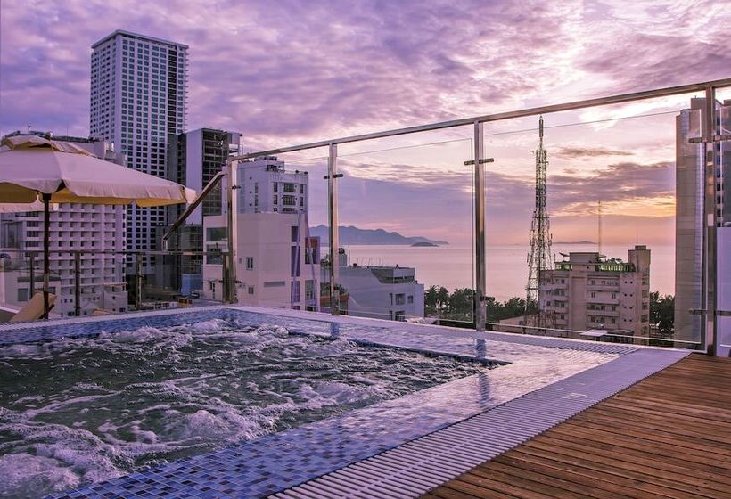 هتل Aroma Nha Trang Boutique