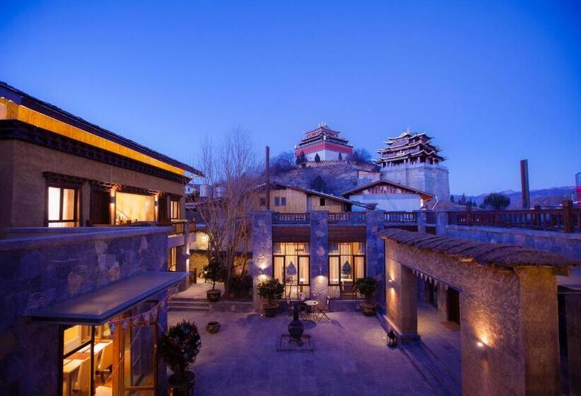 فندق Arrokhampa By Zinc Journey Shangrila