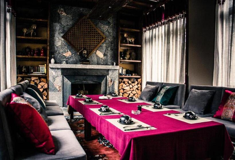 فندق Arrokhampa By Zinc Journey Shangrila