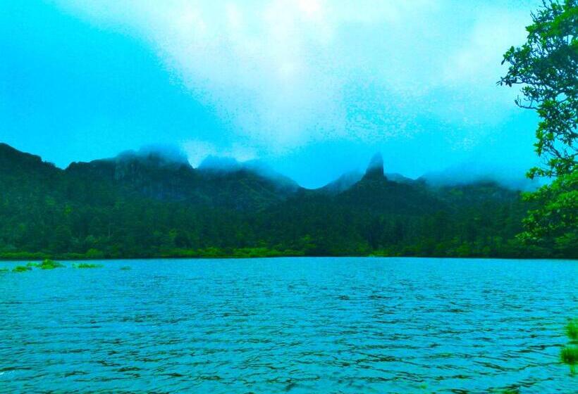 فندق Arrokhampa By Zinc Journey Shangrila