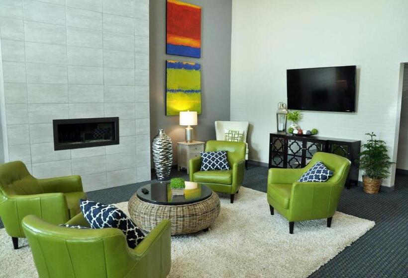 酒店 Brookstone Lodge & Suites