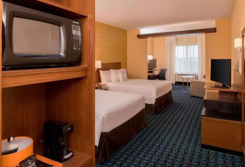 ホテル Fairfield Inn & Suites By Marriott Huntington