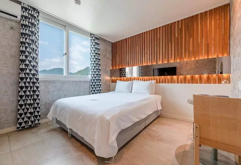 Hotelli Gapyeong Chello Pensiontel