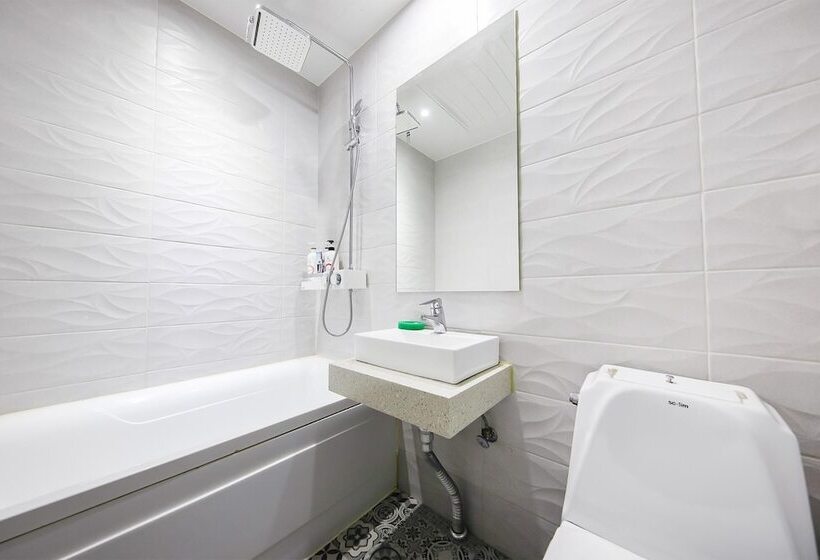 Hotel Gapyeong Chello Pensiontel