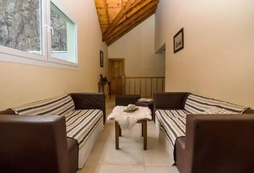 ホテル Hosteria Vertical Lodge