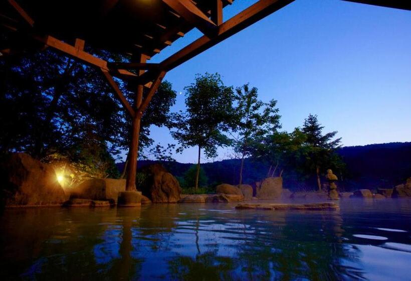 בית מלון כפרי Niseko Grand