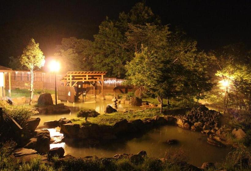 בית מלון כפרי Niseko Grand