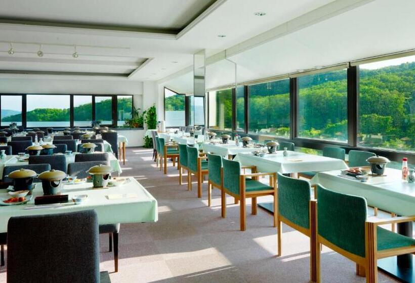 בית מלון כפרי Niseko Grand