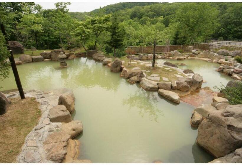 בית מלון כפרי Niseko Grand