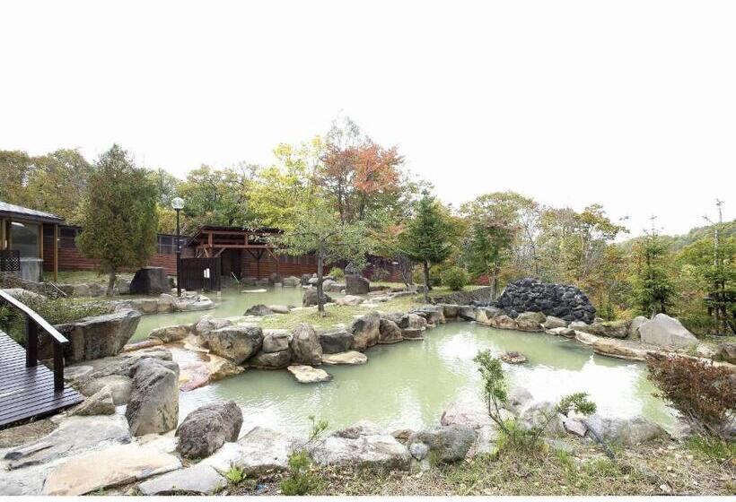 בית מלון כפרי Niseko Grand