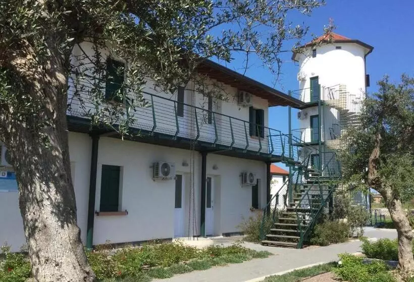Hotel Oasi Bianca