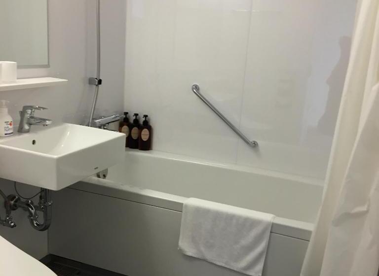 Petit Hotel Blanc Fleur