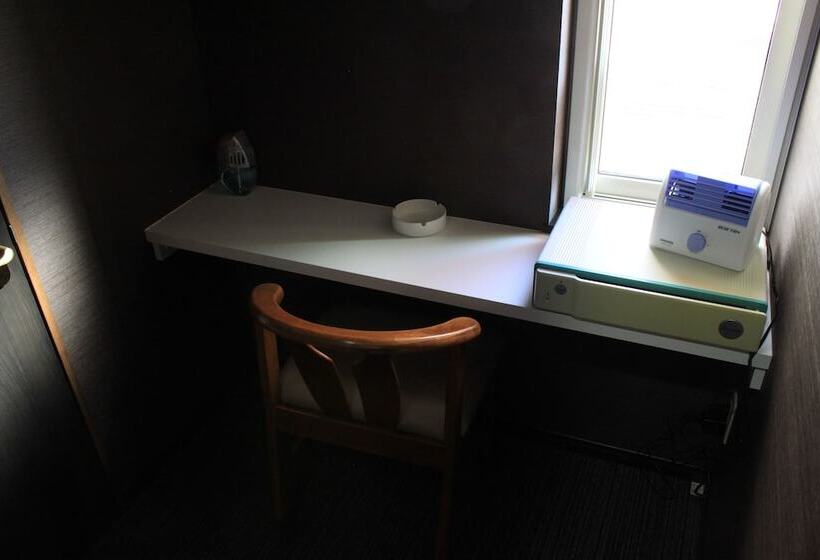 Petit Hotel Blanc Fleur