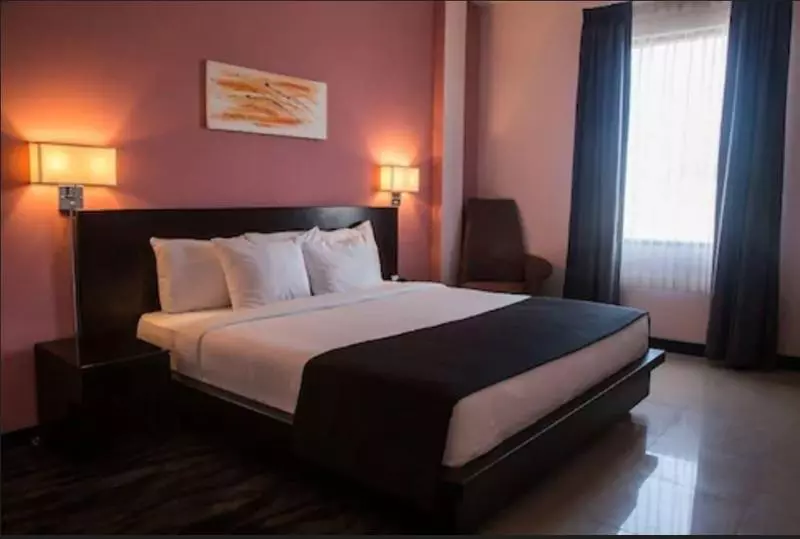 هتل Regent Star