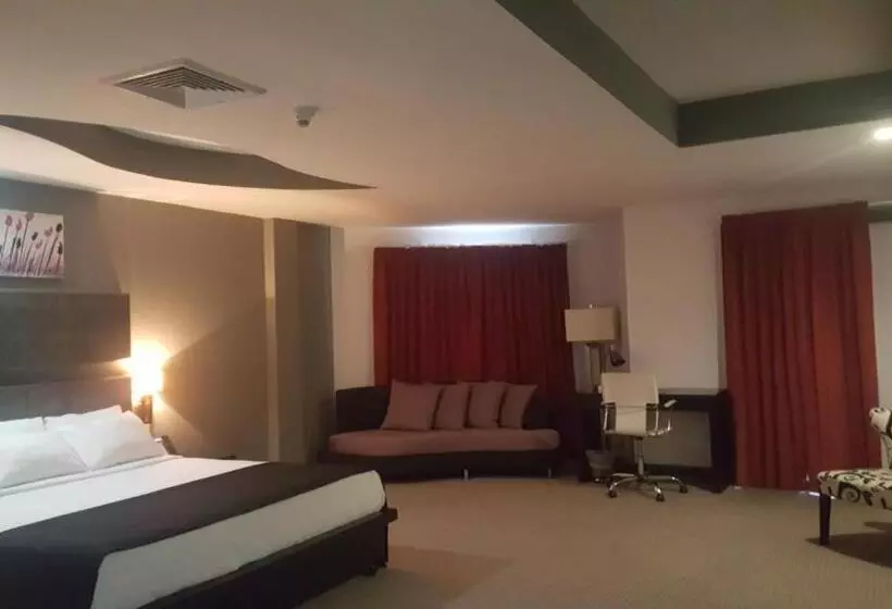 هتل Regent Star