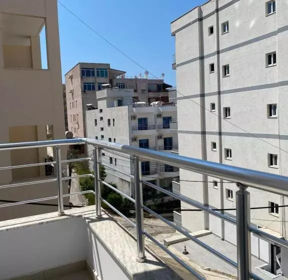 ホテル Saranda Rooms