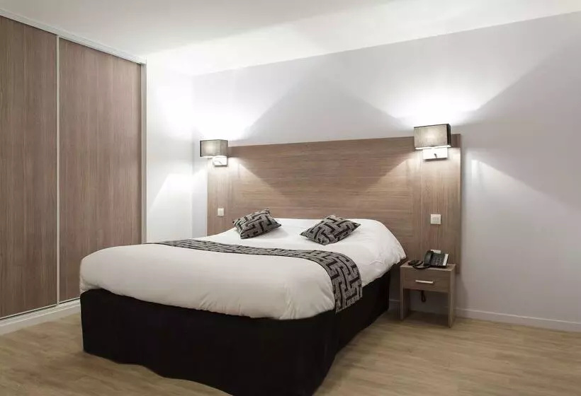 Hotelli Tulip Inn Massy Palaiseau  Residence