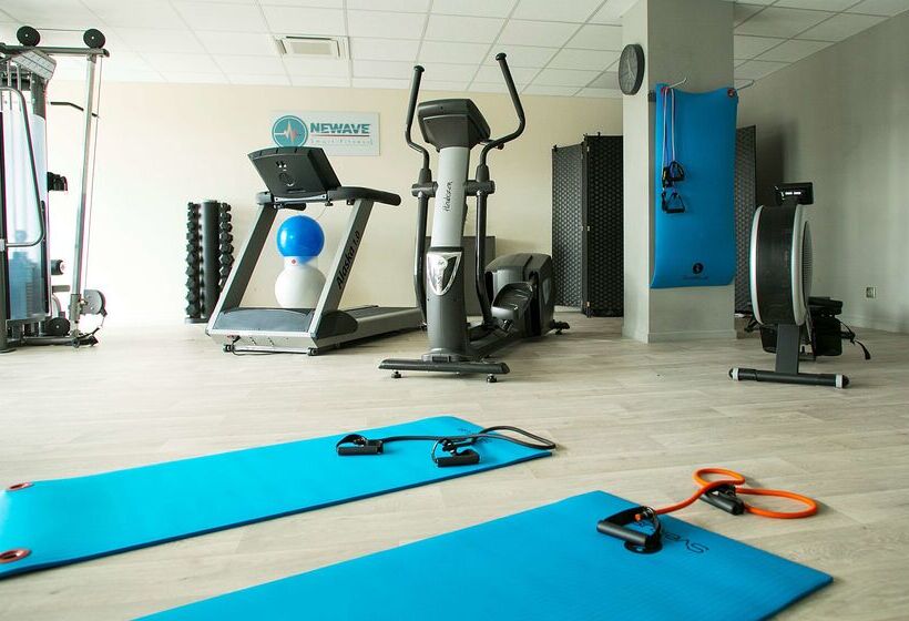 فندق Tulip Inn Massy Palaiseau  Residence