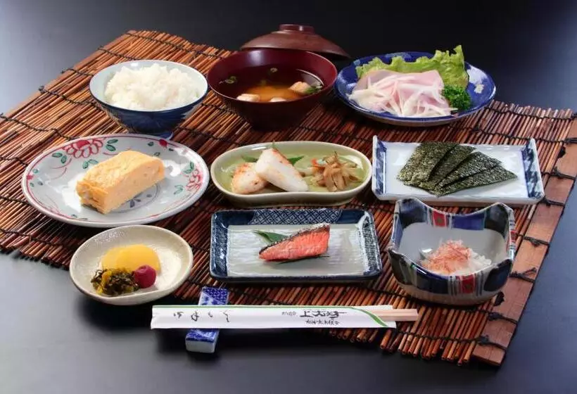 旅館 Kamiobo