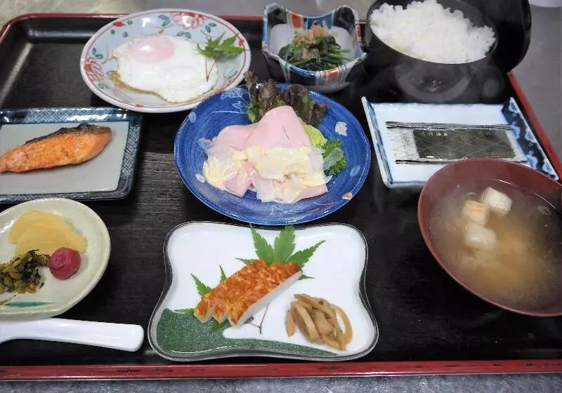 旅館 Kamiobo