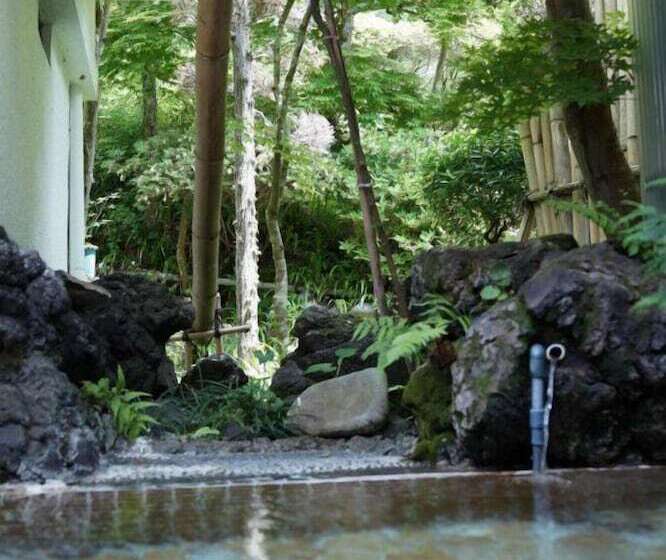 Midoriya Ryokan Kichiemon