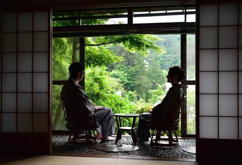 Midoriya Ryokan Kichiemon