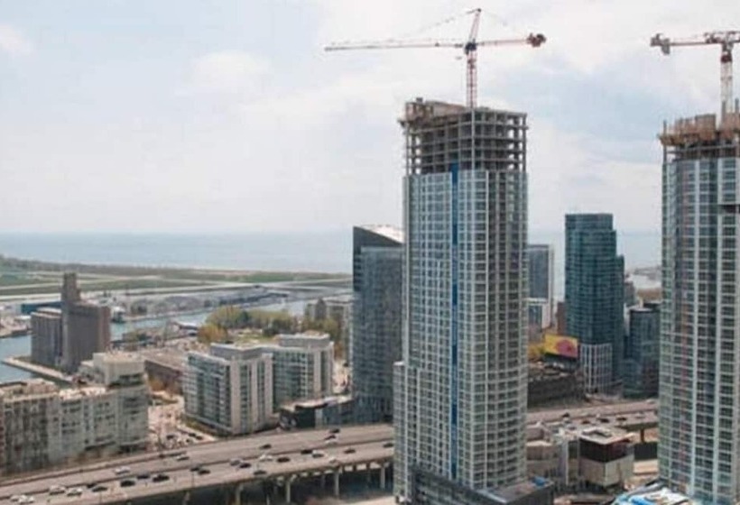 Nge Stays   Downtown Suite Lake View