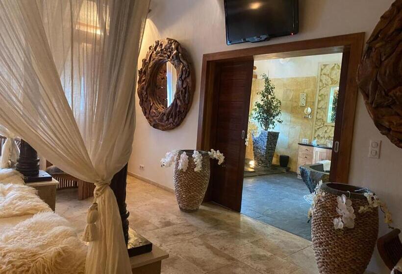 بنسيون Domaine De Piscia