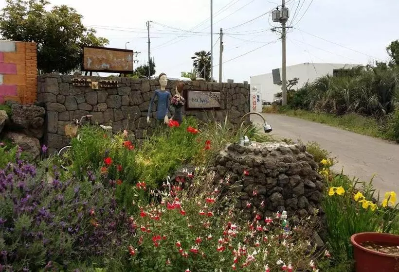 ペンション Jeju Doldam B&b
